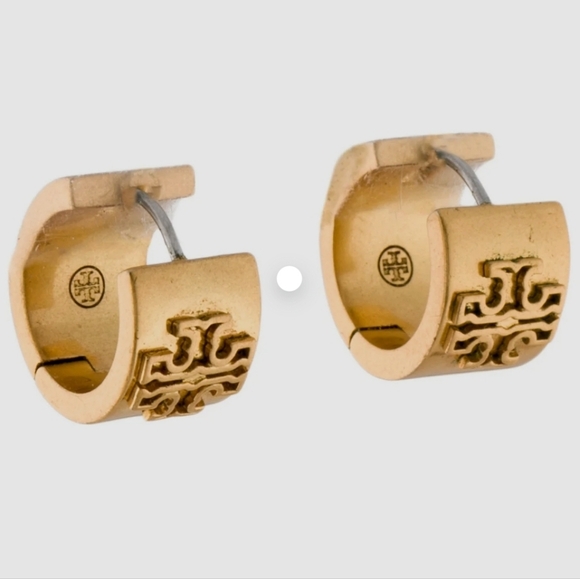 Tory Burch Britten Huggie Earring - Picture 1 of 9